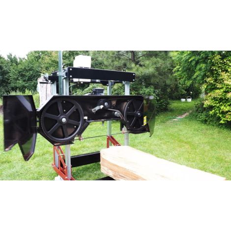 Elektryczny trak taśmowy Timberland z osłoną taśmy o wymiarach toru 4000 x 900 mm Optimat kod: TMC 660S - 3
